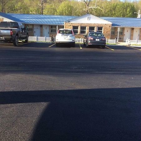 Scenic River Inn Motel Wartburg Luaran gambar