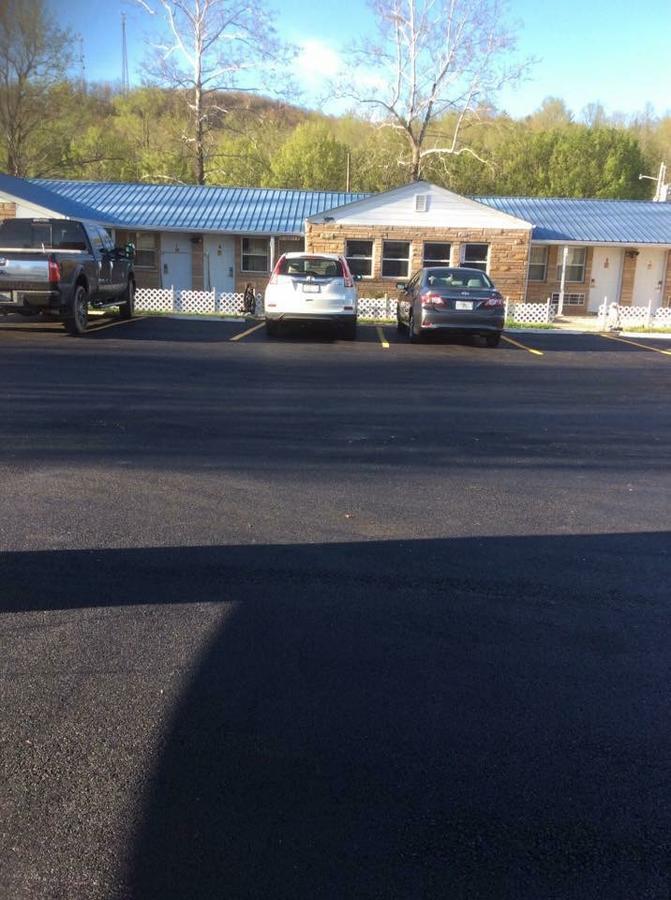 Scenic River Inn Motel Wartburg Luaran gambar